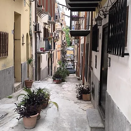 Διαμέρισμα Home Elena Alla Cattedrale Παλέρμο